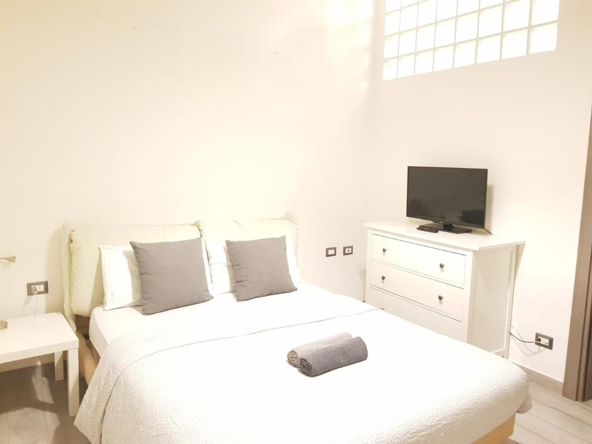 Apartment 5Min From Milan Central Station Buitenkant foto
