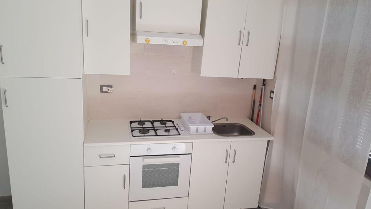 Apartment 5Min From Milan Central Station Buitenkant foto